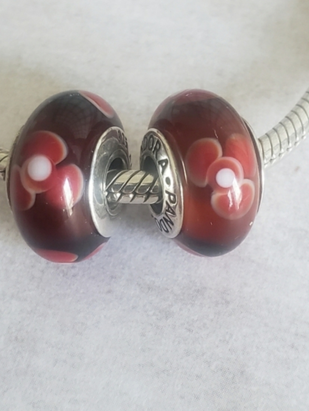 Pandora Red "Cinnamon" Flowers for You Murano Charms